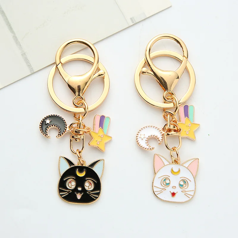 

Fashion Cute Cartoon Cat Pendant Key Ring Metal Black and White Cat Keychain Shake Head Car Bag Keychains Creative Jewelry Gift