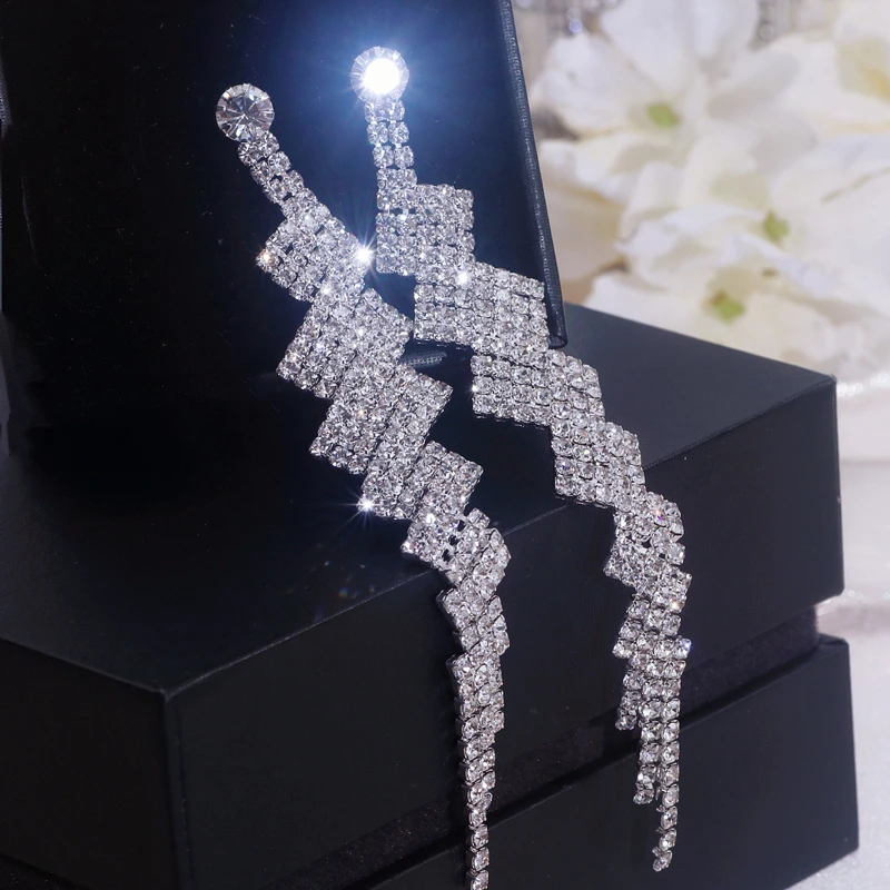 

Fashion Silver Color Full Rhinestone Drop Earrings Geometric Long Tassel Crystal Earrings for Women Statement Party Jewelry Gift