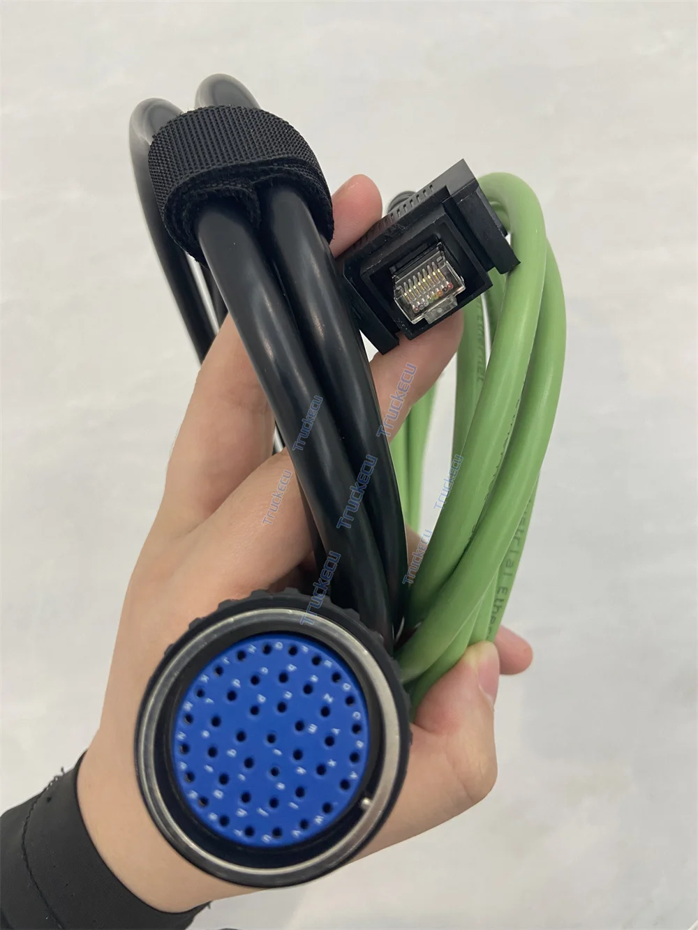 Диагностическое оборудование MB SD Connect C5 STAR, программное обеспечение Xentry, планшет CF33 для грузовиков и легковых автомобилей Mercedes-Benz ACTROS, аналог C4, C6, M6 (art.: 3920dcb52cc62) - 3920dcb52cc62