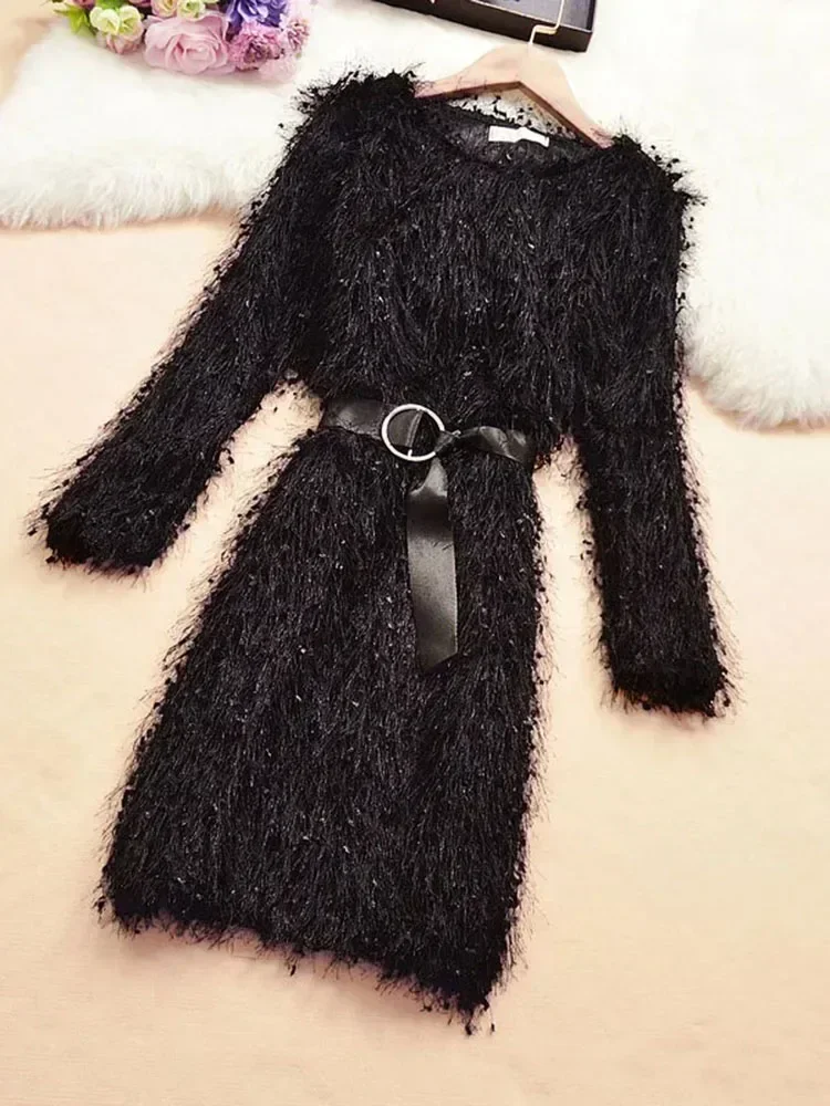 Женское платье-труба с бантом и поясом кисточками длинным рукавом высокой талией