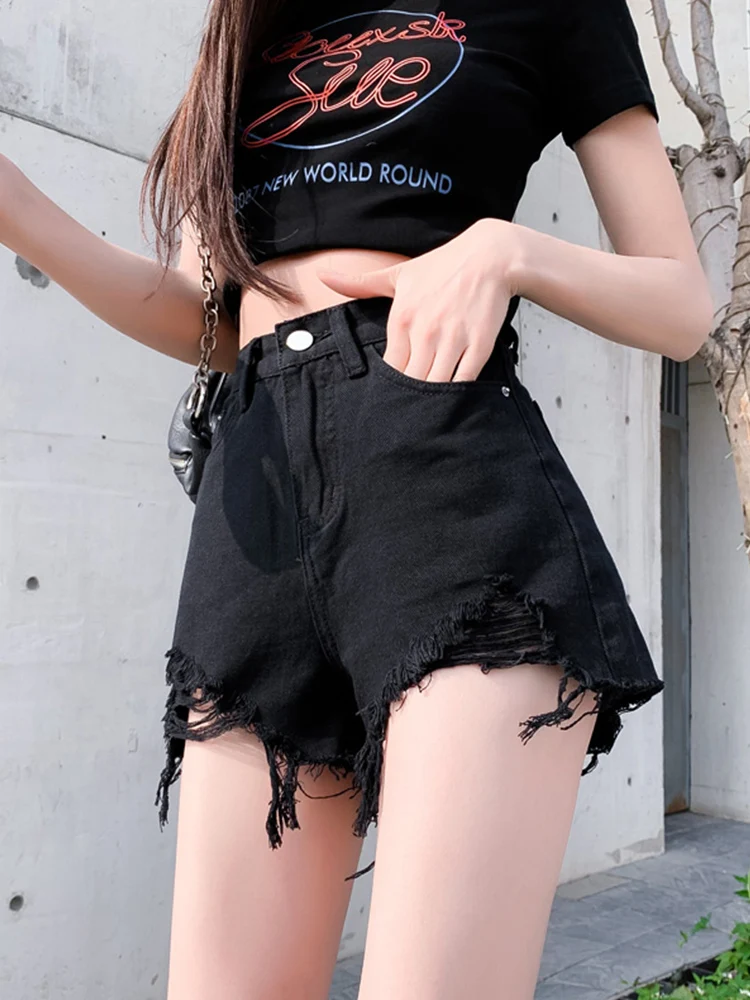 New Streetwear Women High Waist Frayed Hole Black Denim Shorts Spring Summer Female Wide Leg Button Jeans Shorts