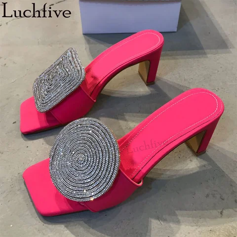 Тапочки женские Асимметричные на высоком каблуке, квадратная круглая обувь с блестками, тапочки на лето