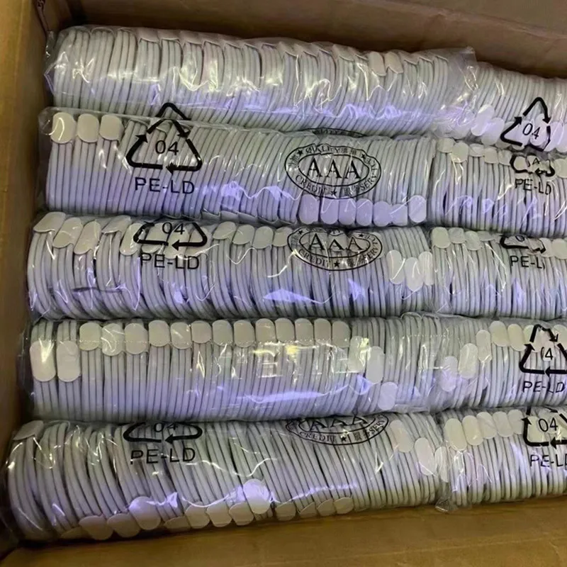 

500Pcs DHL 1M High Quality Shield layer USB Data Sync Charging Cable For phone 6 7 8 X S Tablet PC Charger With Retail Box