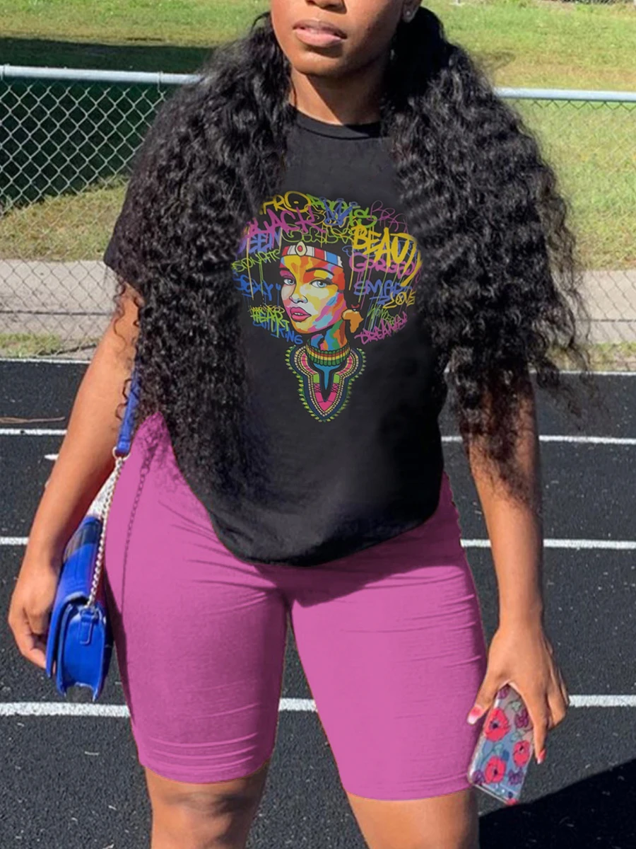 Женский летний комплект из футболки с круглым вырезом и шортов