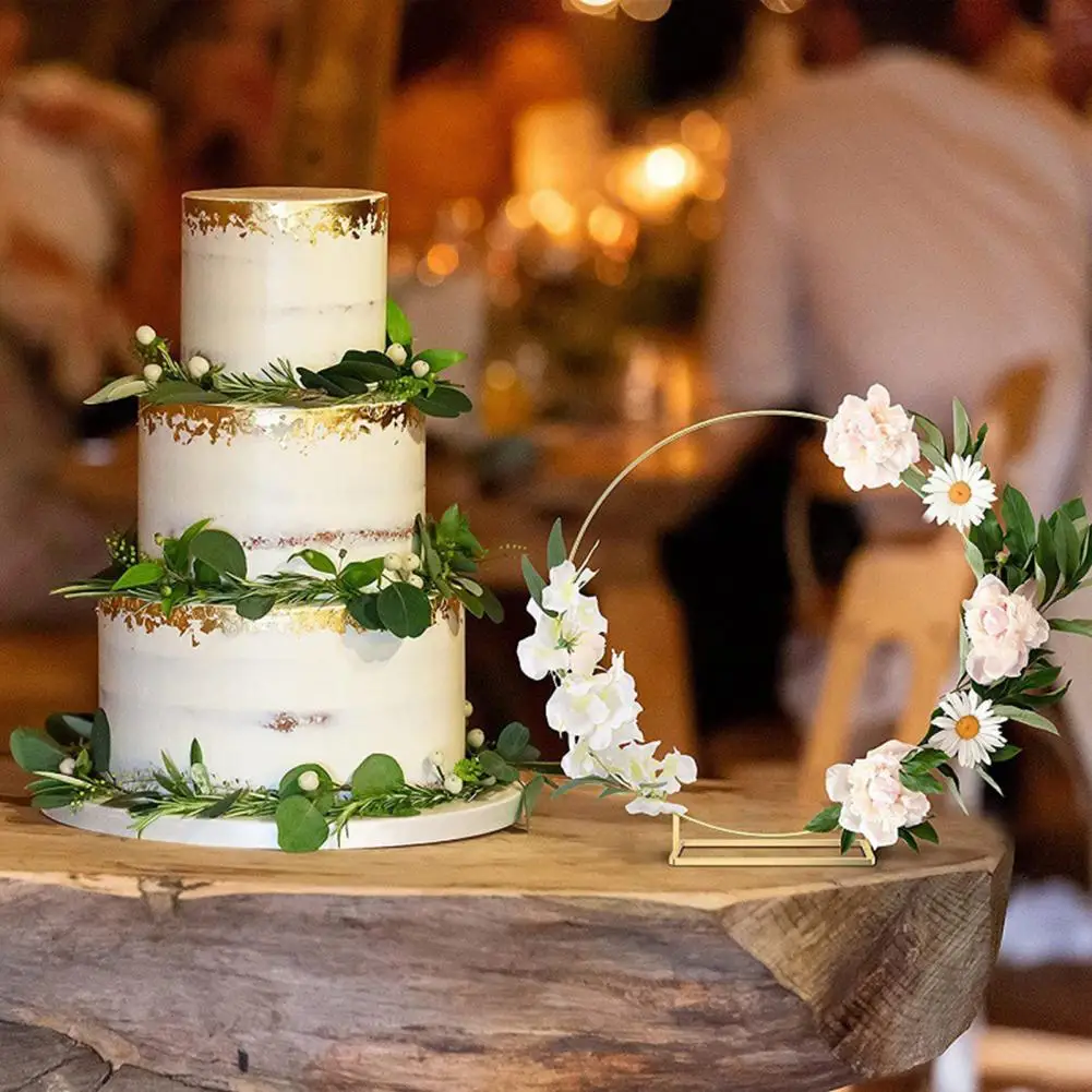 Металлический обруч с цветочным принтом блестящая поверхность металлическое