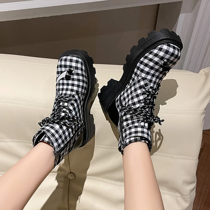2021 Winter Fashion Women's Boots Lace-up Mid-heel Round Toe Women's Boots Plaid Square Heels Fashion Women's Shoes Botas Muje