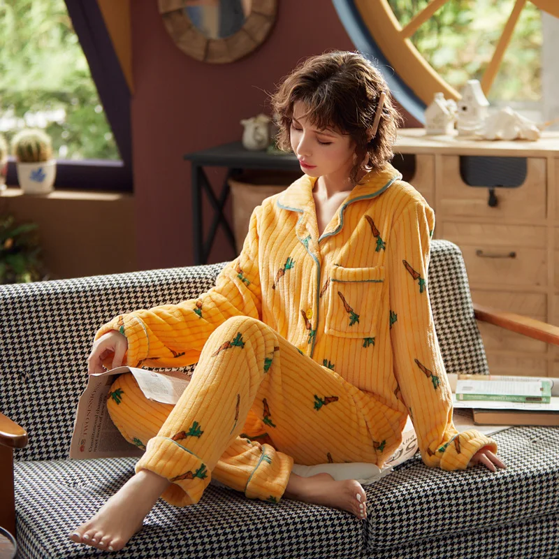 Women Pajamas Sets Winter Warm Coral Flannel Plus Sleepwear Thick 2pcs Long-Sleeved Pajama for Women Home Clothes Suit Pijama