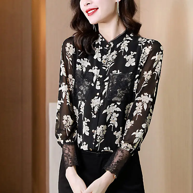 

Chiffon Blouse Shirt Female 2022 New Retro Spring And Autumn Women's Foreign Printed Lace Stitching Long -sleeved Collar Blouse