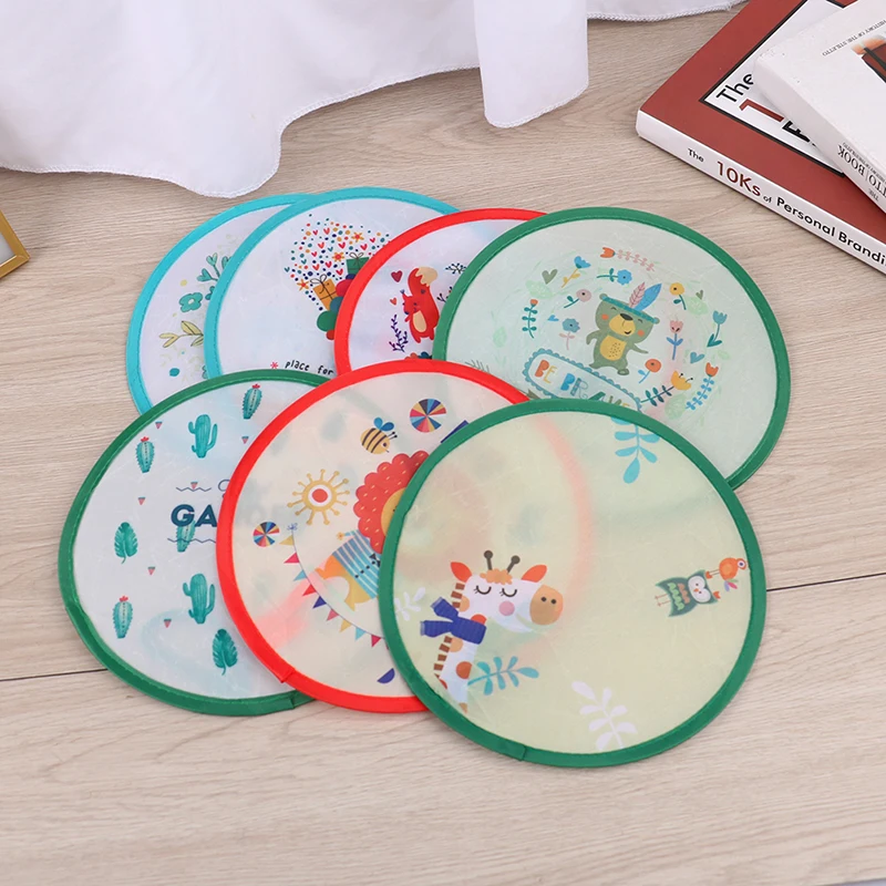 

1pc Japanese Foldable Fan Mini Portable Cartoon Pocket Cloth Fan Creative Gift Embroidery Flower Chinese Style Round Silk Fans
