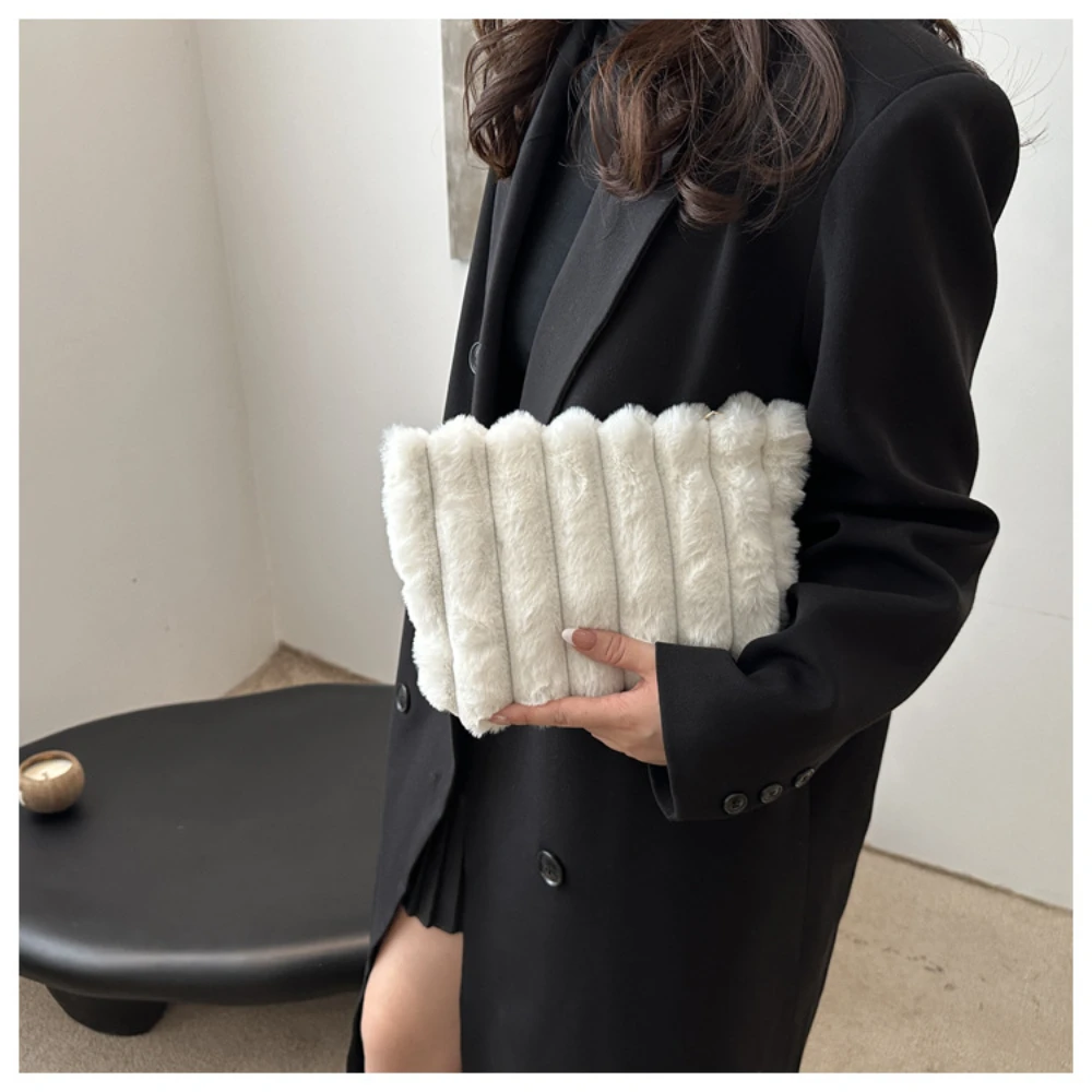 Осень/зима плюшевая полосатая сумка 2024 новая милая ручная высококачественная