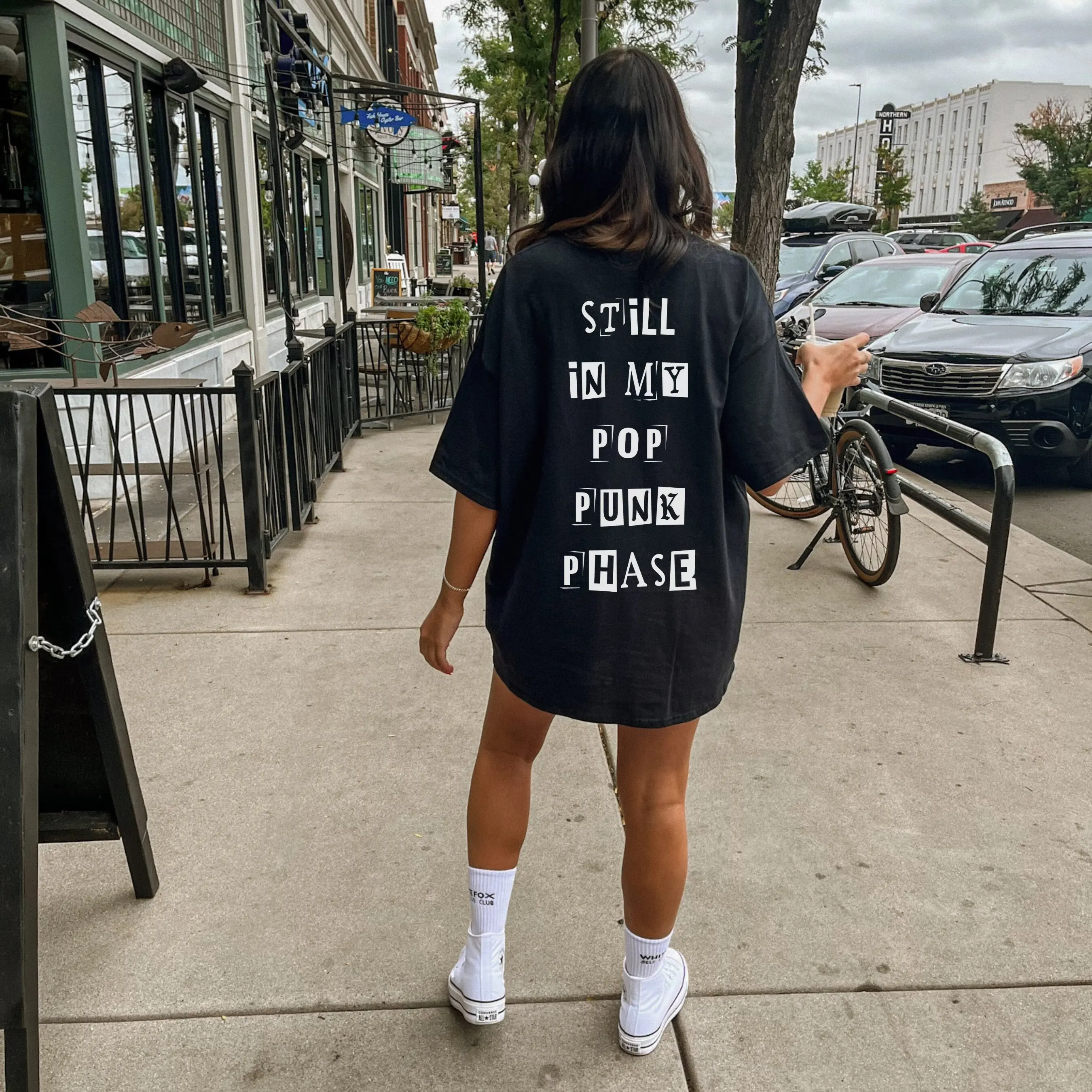 Футболка в стиле панк-рок удобная цветная футболка для мамы старшего возраста