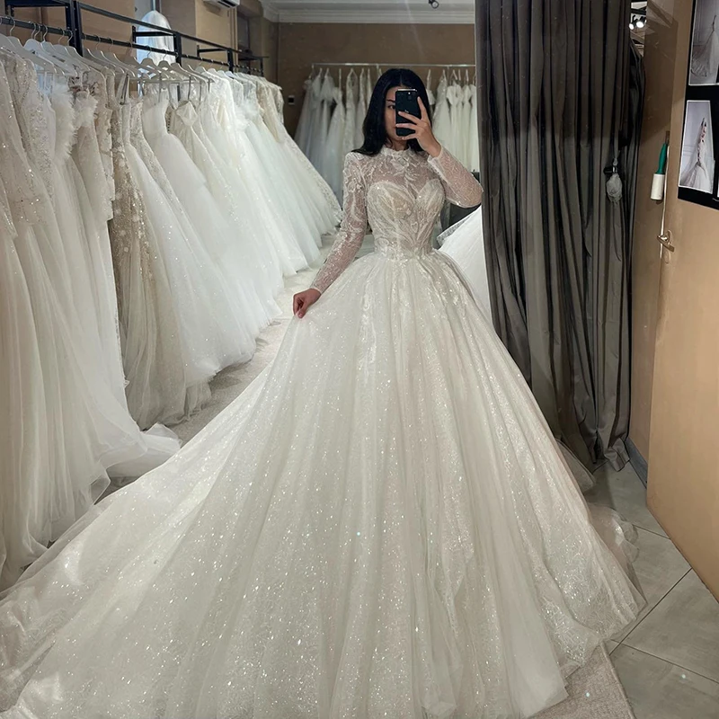 Платье Свадебное ТРАПЕЦИЕВИДНОЕ с длинным рукавом аппликацией и блестками