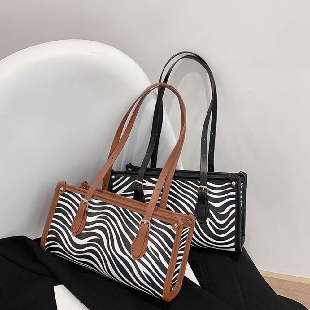 

Retro Women Shoulder Bags Zebra Pattern Printed Handbags Elegant Ladies Daily Travel Leisure Winter Fashionable Handbag
