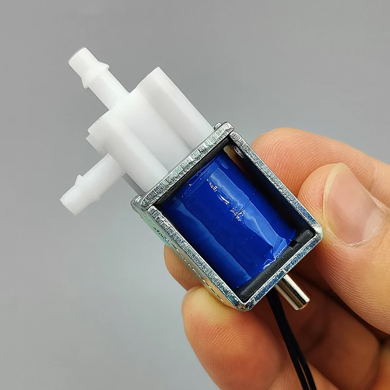 

DC 24V 2-position 3-way Micro Electric Solenoid Valve Mini Water Air Flow Control Valve DIY Pump Massager Watering Flower