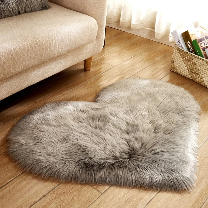 

Hot Love Heart Rugs Carpet Bedroom Floor Mat Artificial Wool Hairy Carpet Faux Floor Mat Fur Fluffy Area Rug Soft Living Room