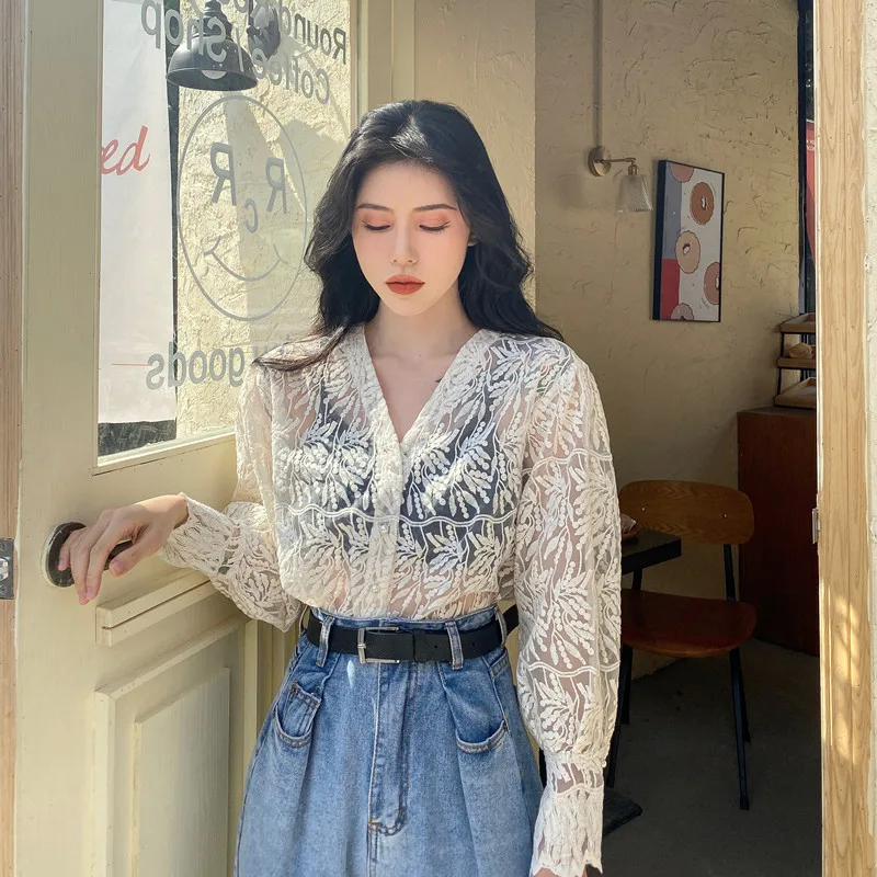 

Chiffon Tops Elegant Lace Blouse Women Western Style Shirt Women Long Sleeve Base 2022 Spring New Loose Fashion