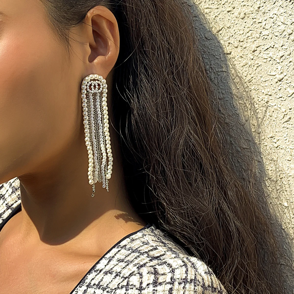 

Cold wind mix imitation pearl tassel chain earrings temperament rhinestone fragrance Joker earrings
