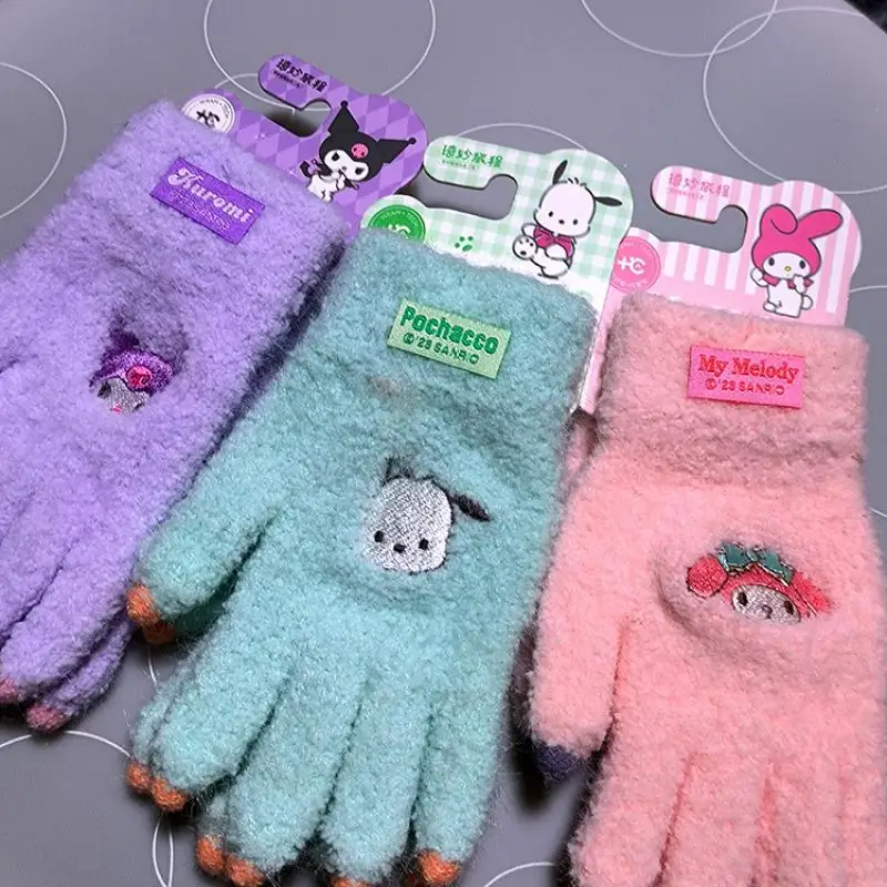 

Cute Sanrio Children's Gloves Kuromi Accessories Kawaii Cartoon Anime Autumn and Winter Plush Warm Gloves Toys for Girls Gift