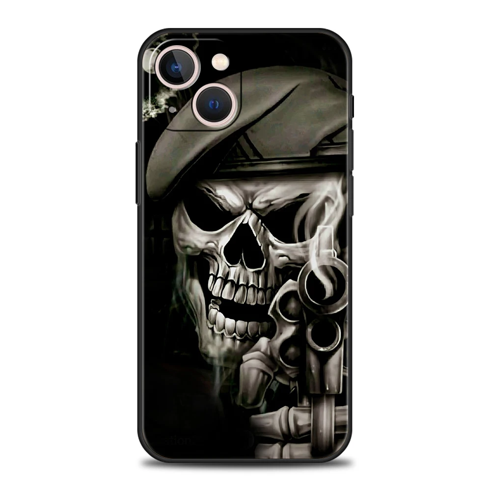 Фото Противоударный чехол-накладка Terror Black Skull из мягкого ТПУ для iPhone 17, 16, 15, 14, 13, 12 Pro Max, 11 Pro Max, 7, 8 Plus, 17AIR №2