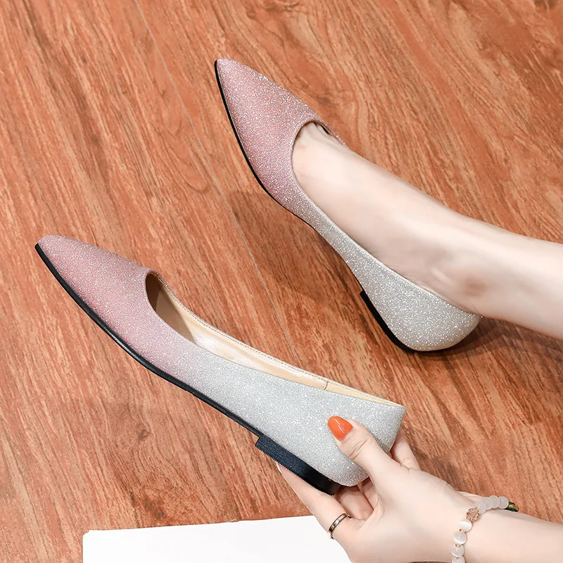 Женские туфли с острым носком 2024 повседневные женские кроссовки разноцветные на