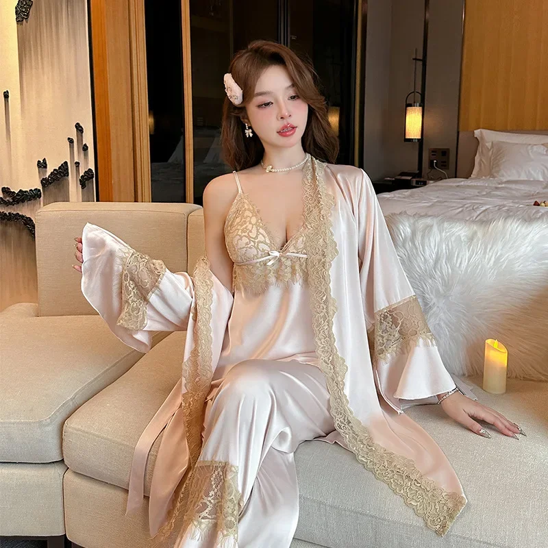 Женская атласная ночная рубашка с цветочным принтом