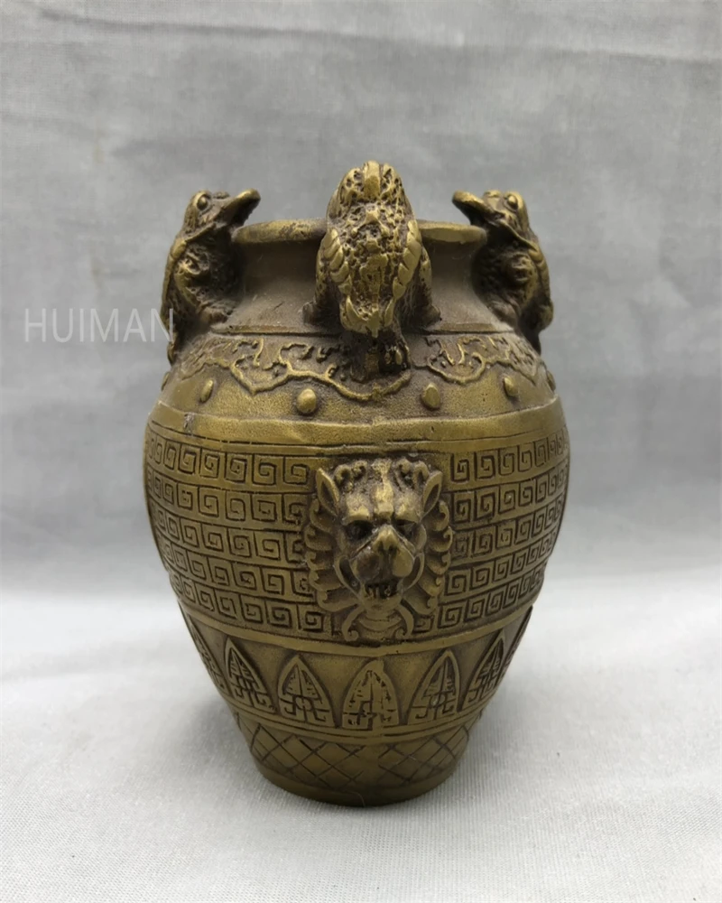 

Chinese Brass Carved Good Luck Wealth The Golden Toad Jar Metal Crafts Home Decoration