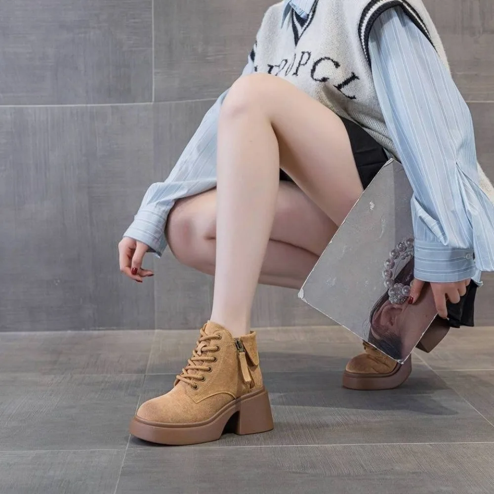 Новинка 2024 осенне-зимние женские ботинки на толстой подошве в британском стиле с