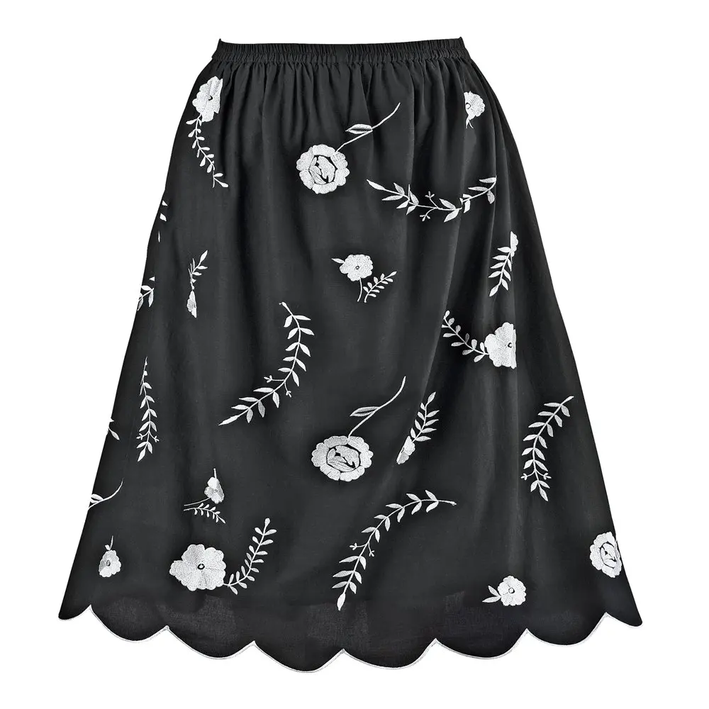 

Beautiful Feminine Floral Embroidered Pull-On Skirt