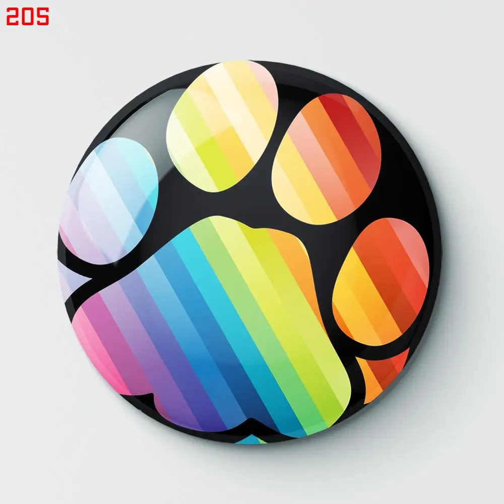 

Модные броши-булавки на пуговицах PRIDE year 00205
