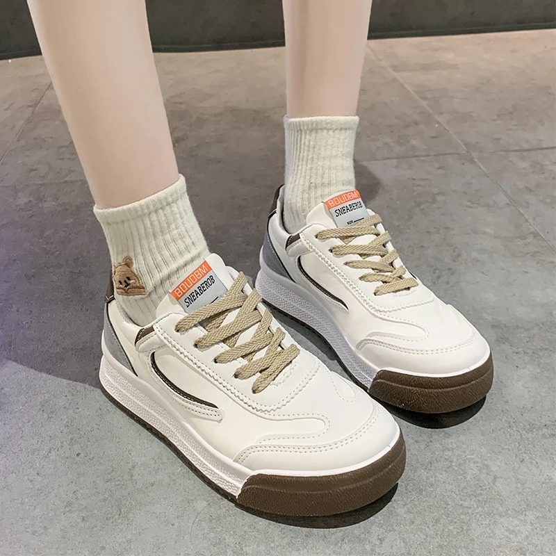 

Sports Shoes Lady 2022 Fashion Women's Autumn Round Toe All-Match Clogs Platform Casual Female Sneakers Basket Summer New Modis