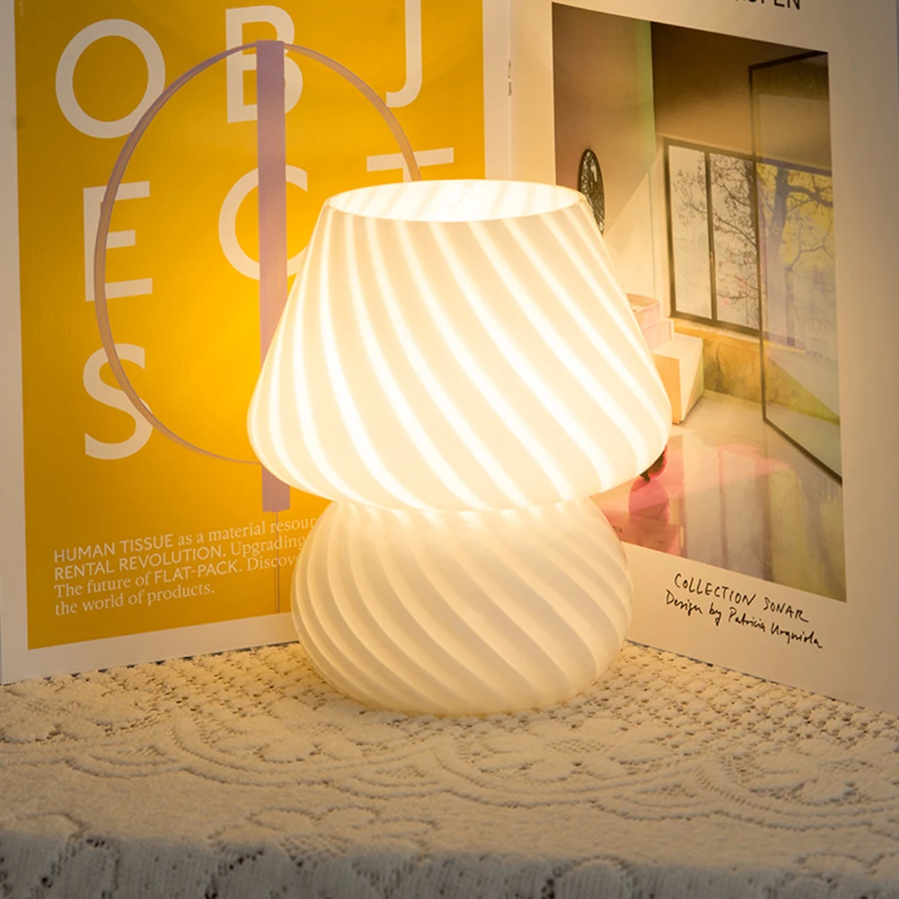 

Creative LED Desk Lamp for Bedroom Bedside Mushroom Pattern USB Charged Table Light Decoration Christmas Gift