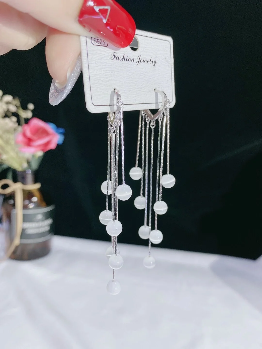 

Fashion Love Ear Buckles Hanging Cat Eye Drain Earrings