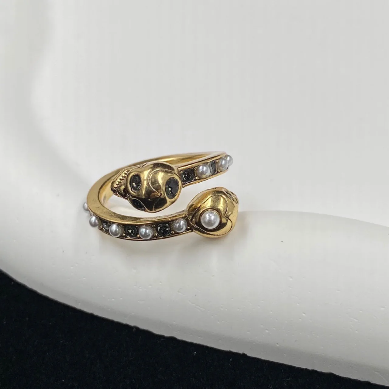 

Ring Fashion Personality Retro Do Old Exaggerated Open Ring Girl Punk Can Be Worn By Men And Women Para Hombres
