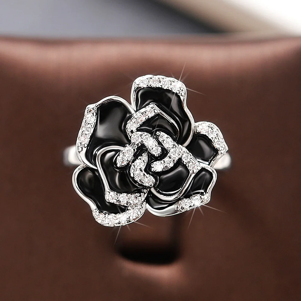 

2023 New Black Flower Design Ring Women's Anniversary Gift, Bridal Bride with Shiny Zirconia Elegant Rhinestone Accessories