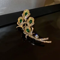 2022 emerald gold brooch jewellery calla wedding pin breastpin flower crystal
