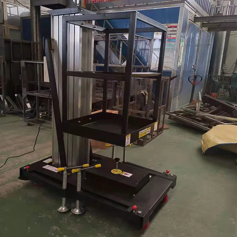 Фото Подъемник Eterlift с вертикальным подъемом от 4 до 16 метров, одномерная мачта, грузоподъемность 120-200 кг, гидравлический, для работы одного оператора. №3
