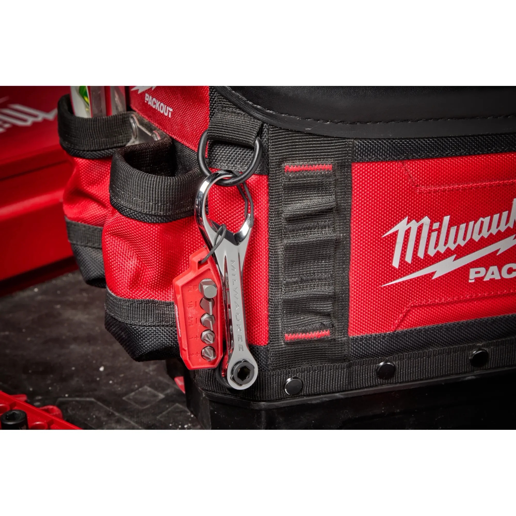 Набор ударных бит для шуруповерта Milwaukee 48-22-2950 Shockwave, разные размеры, шестигранный хвостовик 14 дюйма, для мастерских и ремонтных работ (art.: 3920dc84a8a58) - 3920dc84a8a58