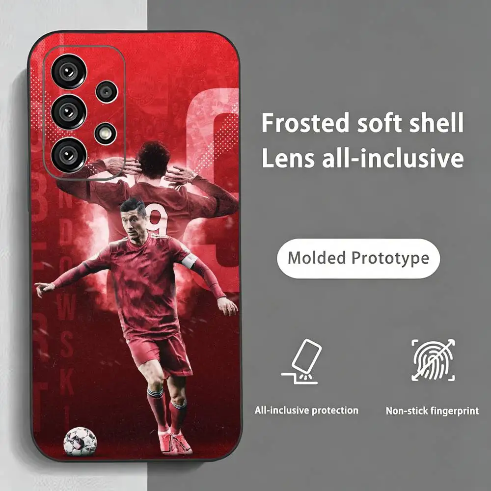 Фото Чехол для телефона Football R-Robert Lewandowski для Samsung S25, S24, S21, S22, S23, S30, Ultra, S20, Plus, Fe, Lite, Note, 10, черный №5