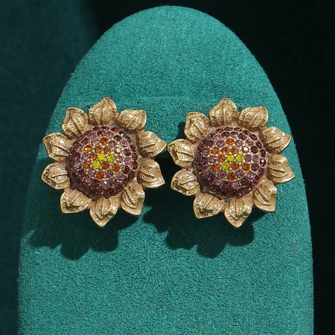 Серьги-гвоздики LOVE GREEN LIVE GREEN с подсолнухом