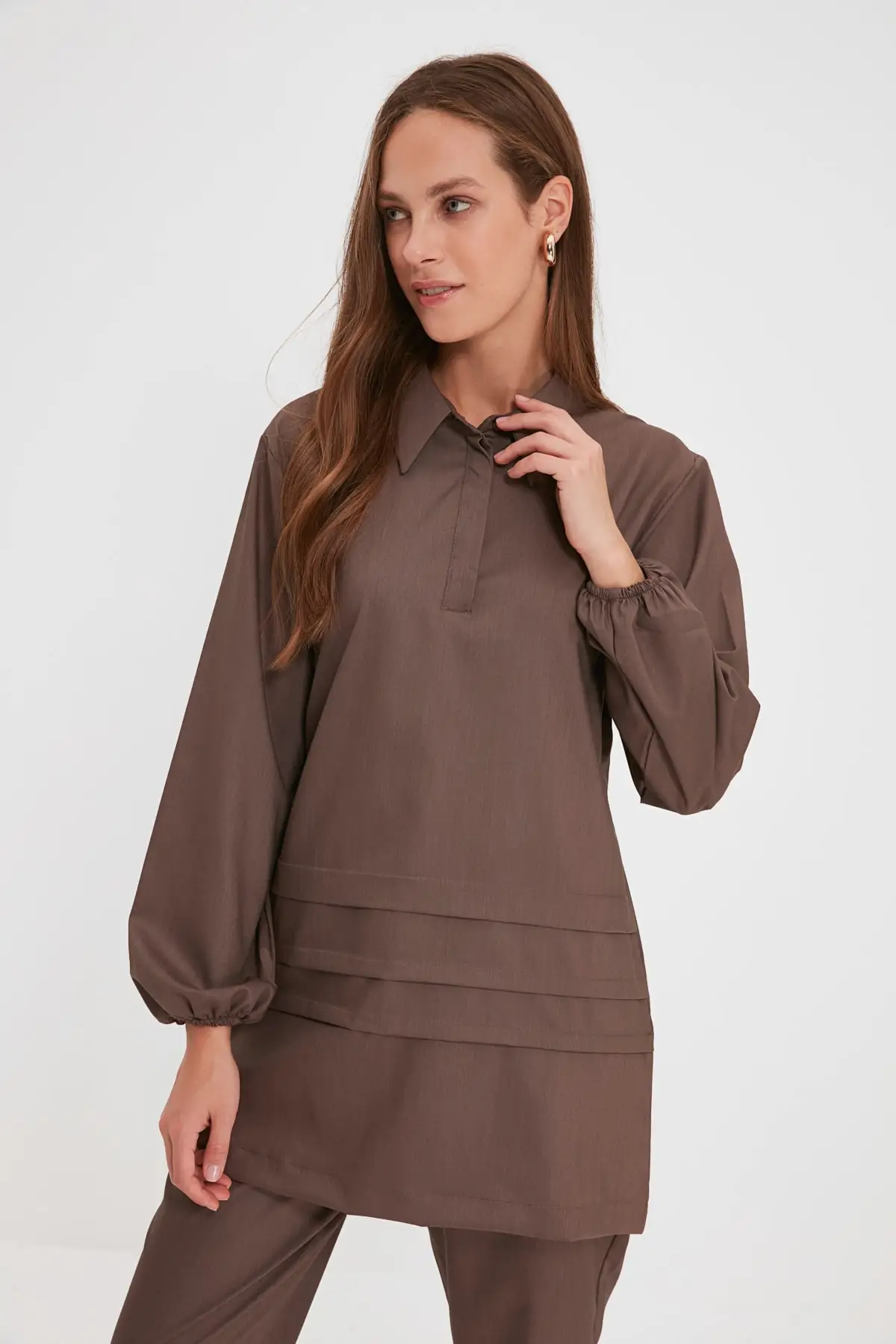 

Trendyol Shirt Collar Sub-Top Suit TCTAW22US0064