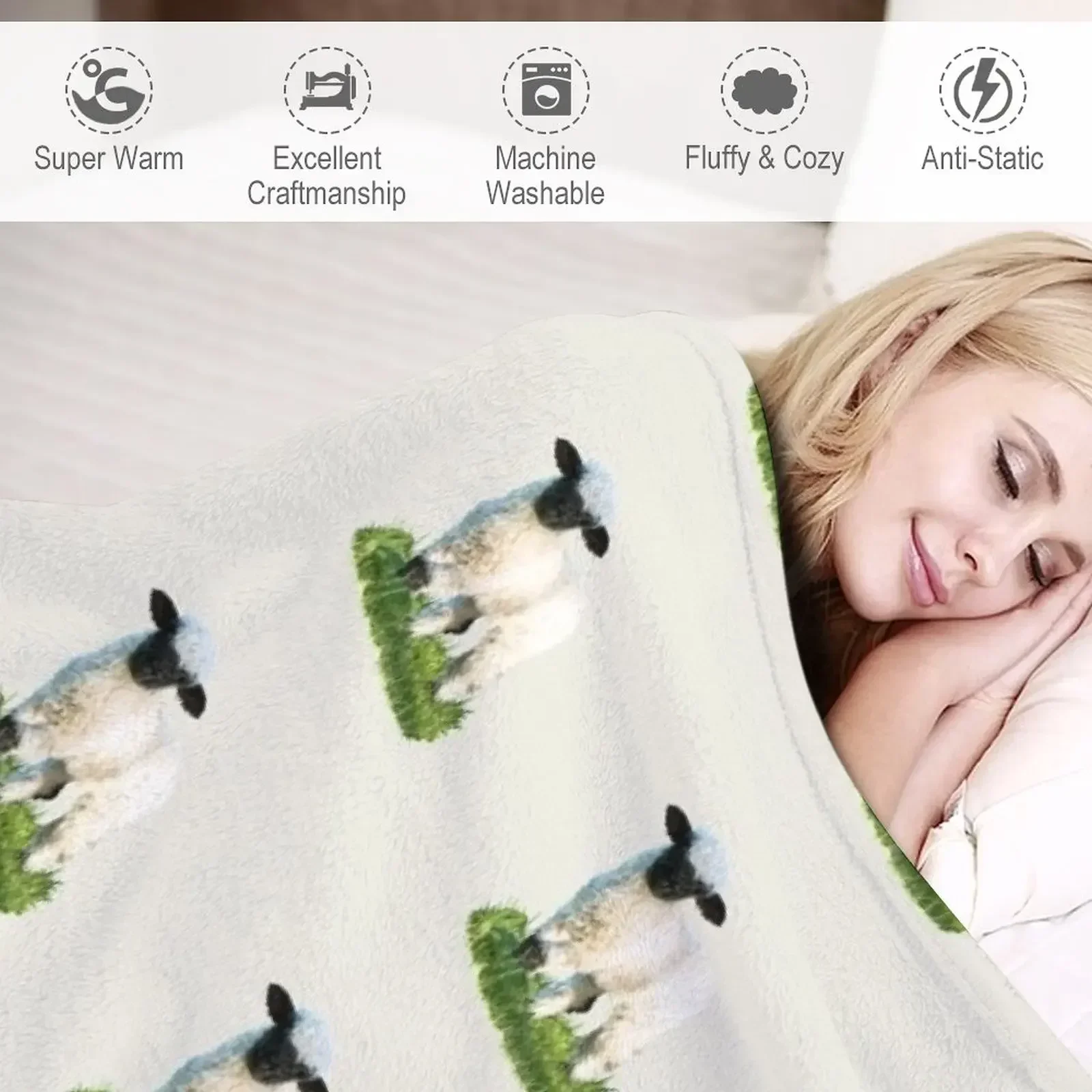 Одеяло Valais Blacknose Lamb in a Meadow Одиночные дизайнерские одеяла