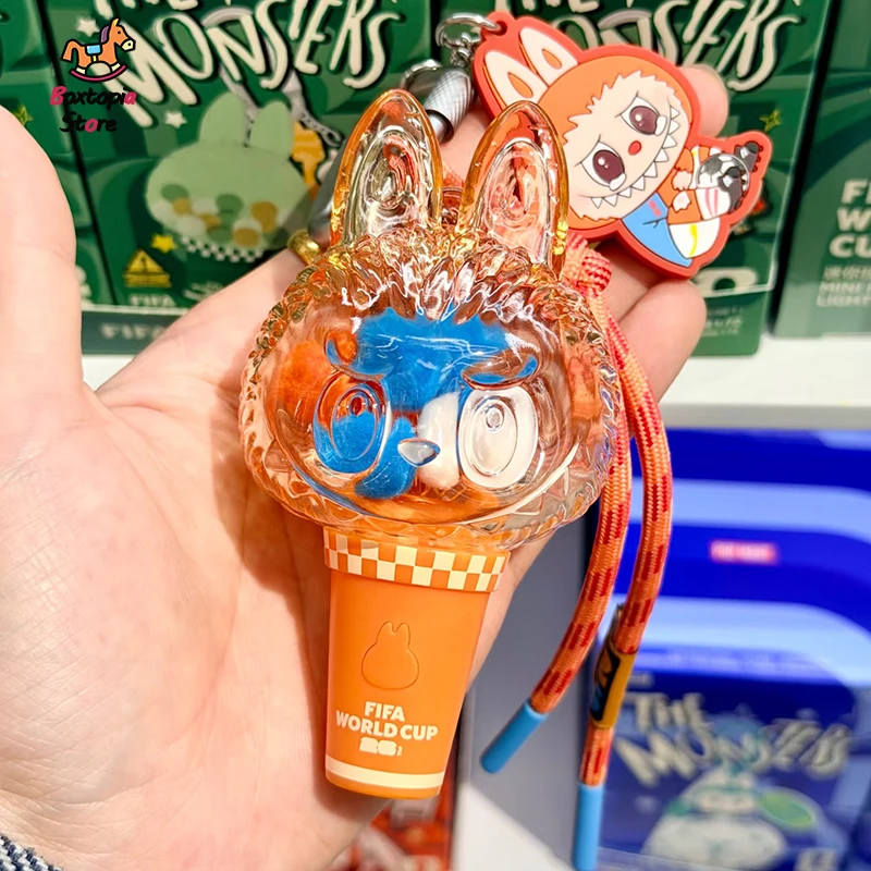 Фото Новинка! Официальный мини-подвес Pop Mart Labubu The Monsters FIFA World Cup Series, коллекционный брелок-сюрприз в наличии №5