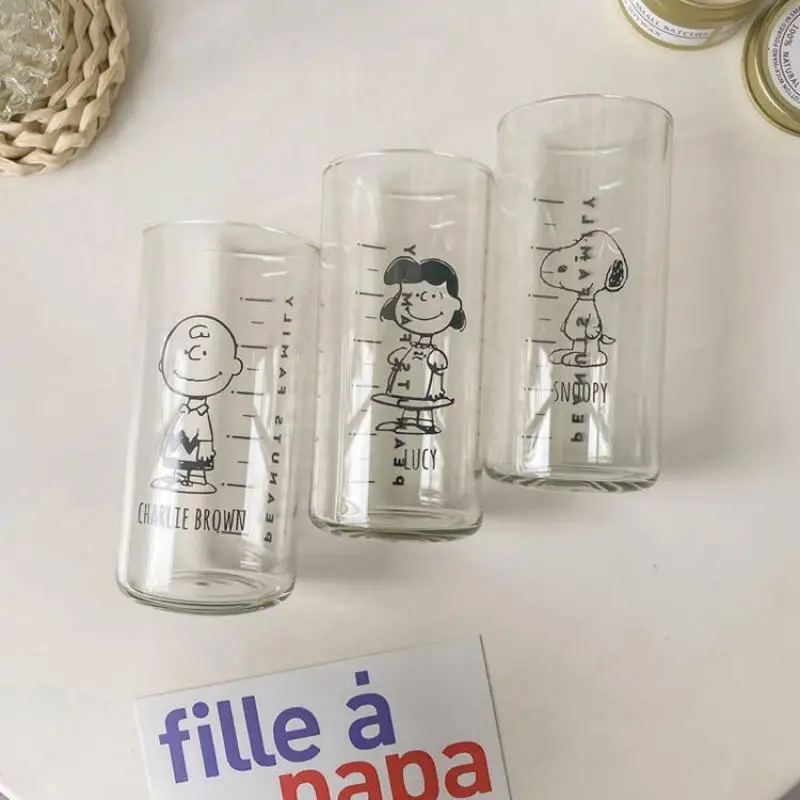 

350 мл кавайная Снупи утолщенная Взрывозащищенная стеклянная чашка симпатичная термостойкая градуированная чашка для молока для пары чашка...