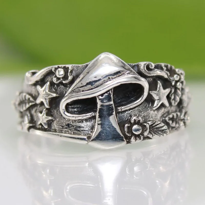 

Vintage Mushroom XINGX Leaf Ring Personalized Men's Jewelry New