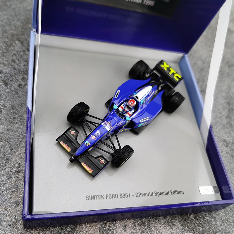 Модель автомобиля на статическом станке из смолы, масштаб 1:43, F1, Simtek, Ford S951, 1995