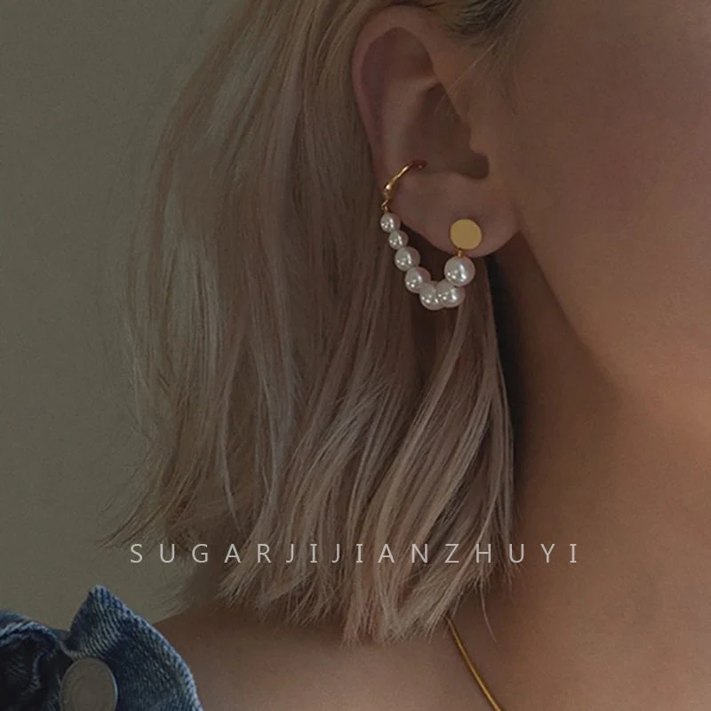 

Pearl Women Earrings French Vintage Elegant Ear Cuffs Clips Personality Fashion Jewelry Accessories Wedding Birthday Party Daily