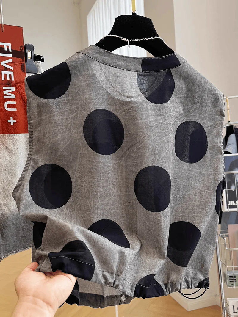 Большие размеры 50 00 кг. Маленькие легкие и удобные рубашки без рукавов с принтом в