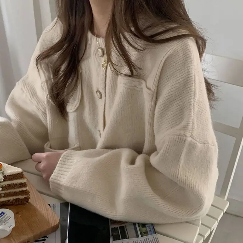 

O-neck Loose Sweaters Ladies Women's Vintage Single Breasted Knitted Cardigans Chic All-Match Female Preppy Style Clothes J93