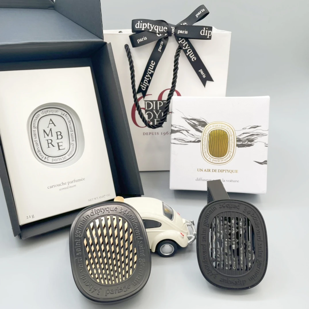 

Fashion Car Perfume Fragrance Diffuser With English Pear Lime Basil Wood Sage Refill Natural Taste Pendant Decor Ribbon Gift Box