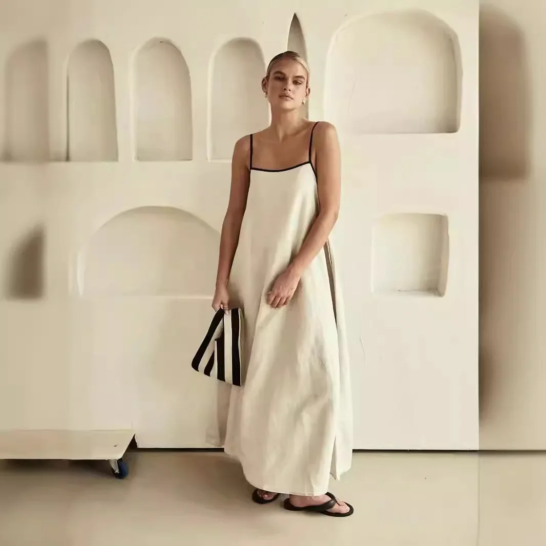 Сексуальное платье с открытой спиной Новинка весна-лето 2024 свободное и модное